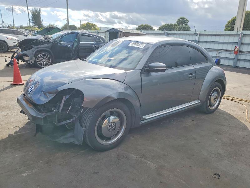2012 Volkswagen Beetle მანქანა იყიდება აუქციონზე, vin: 3VWJP7AT5CM663712, აუქციონის ნომერი: 99107525