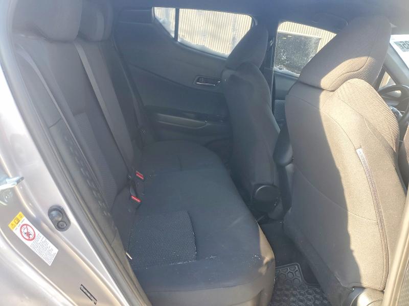 74157735 :رقم المزاد ، NMTKHMBX6JR001797 vin ، 2018 Toyota C-hr مزاد بيع