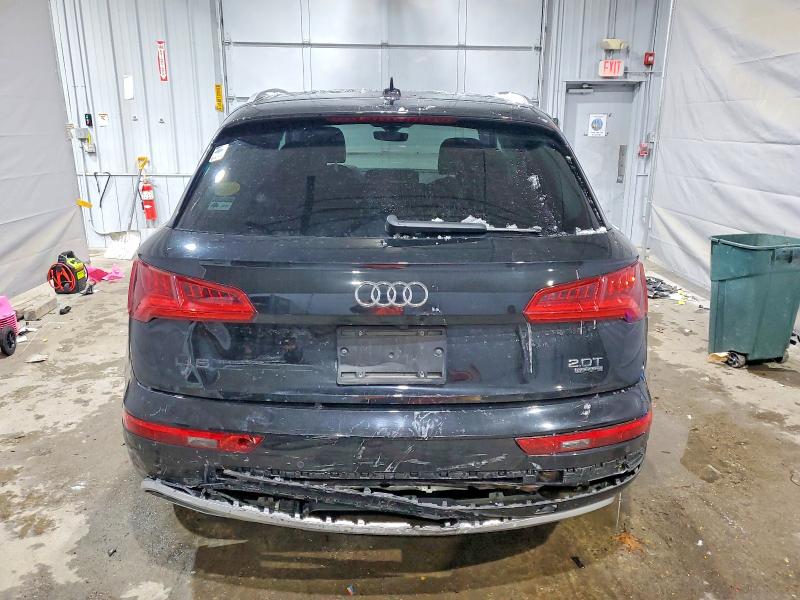 98940295 :رقم المزاد ، WA1CNAFY6J2141916 vin ، 2018 Audi Q5 مزاد بيع