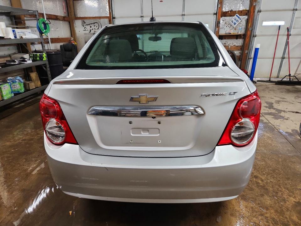 2015 Chevrolet Sonic მანქანა იყიდება აუქციონზე, vin: 1G1JC5SH2F4167272, აუქციონის ნომერი: 75750645