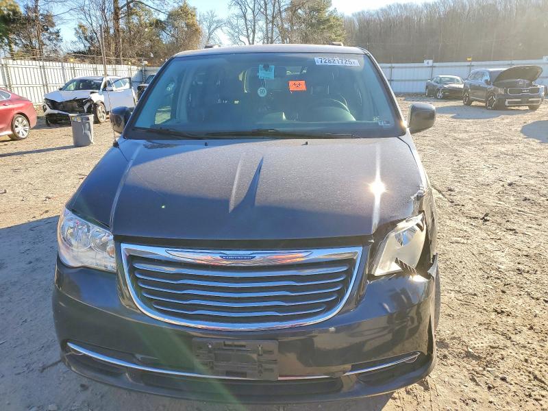 72821725 :رقم المزاد ، 2C4RC1BG8ER238464 vin ، 2014 Chrysler Town & Country مزاد بيع