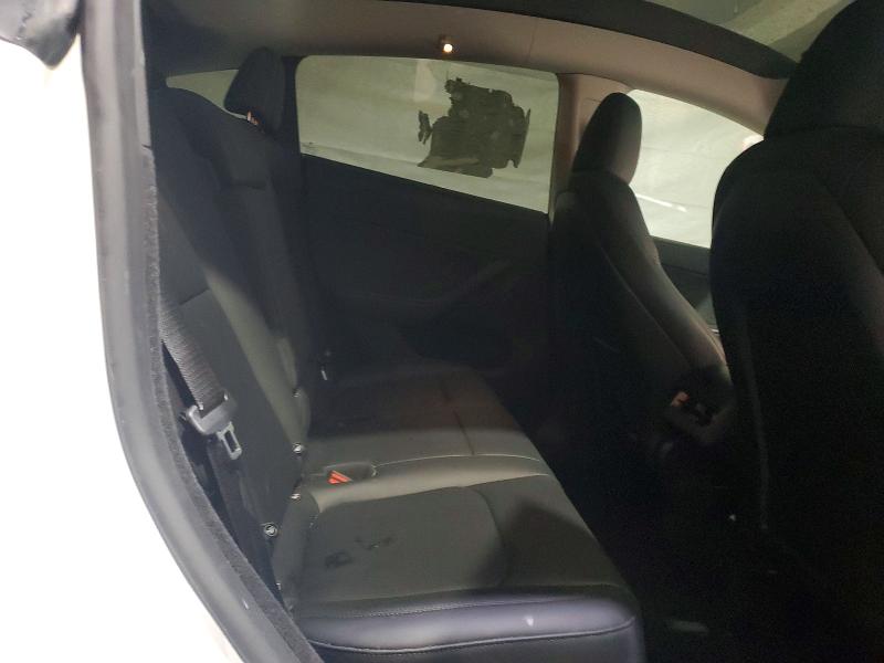 97825365 :رقم المزاد ، 7SAYGDEE2SA356366 vin ، 2025 Tesla Model Y مزاد بيع