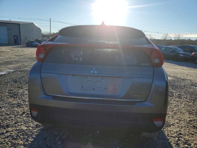 99568225 :رقم المزاد ، JA4AT4AA4JZ048750 vin ، 2018 Mitsubishi Eclipse Cross مزاد بيع