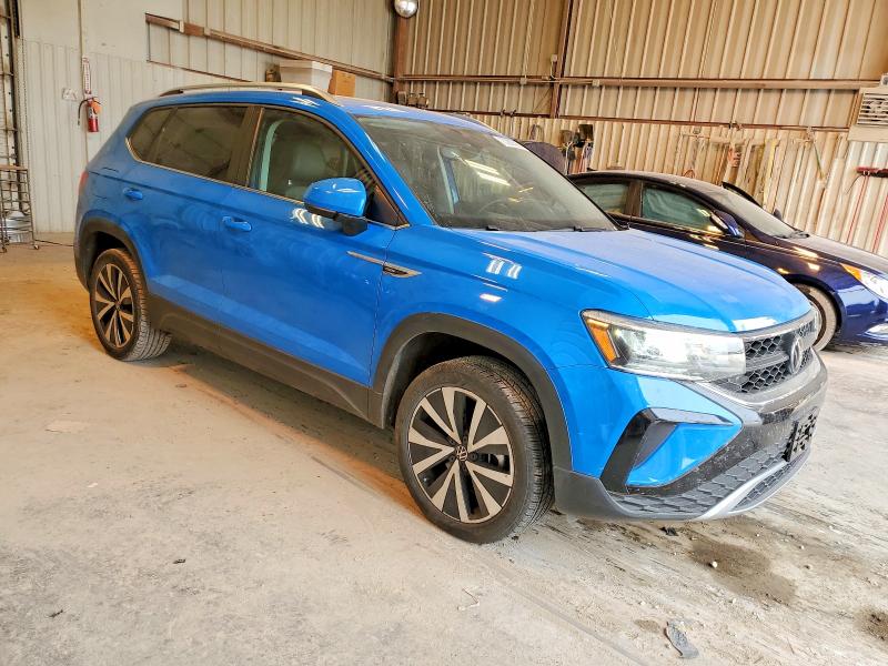 73280565 :رقم المزاد ، 3VVLX7B24NM091635 vin ، 2022 Volkswagen Taos مزاد بيع