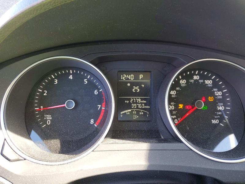 Auction sale of the 2015 Volkswagen Jetta, vin: 3VW2K7AJ8FM252343, lot number: 73813575
