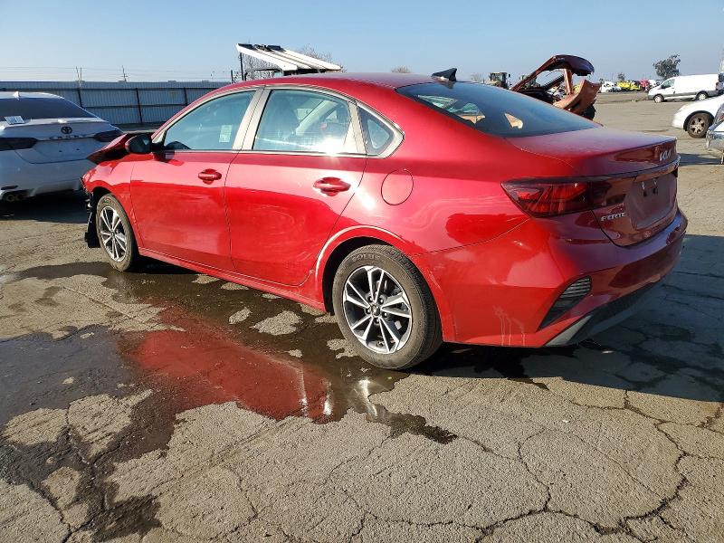 74437245 :رقم المزاد ، 3KPF24AD6RE733414 vin ، 2024 Kia Forte مزاد بيع