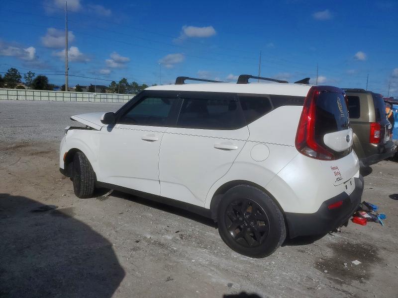 2020 Kia Soul მანქანა იყიდება აუქციონზე, vin: KNDJ23AU4L7027540, აუქციონის ნომერი: 99304445