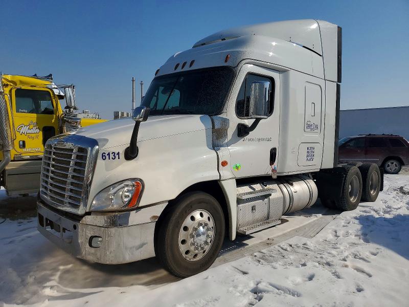 Продаж на аукціоні авто 2018 Freigliner Cascadia 125, vin: 1FUJGLDV4JLKC7087, номер лоту: 74019945