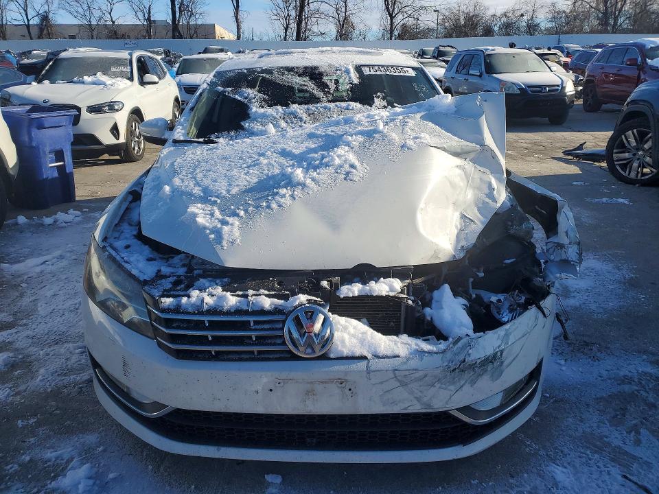 Продажа на аукционе авто 2014 Volkswagen Passat, vin: 1VWCS7A35EC091908, номер лота: 75436355