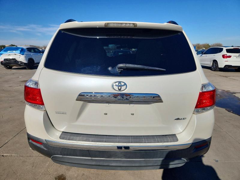 Продажа на аукционе авто 2011 Toyota Highlander, vin: 5TDBK3EHXBS048205, номер лота: 99509995