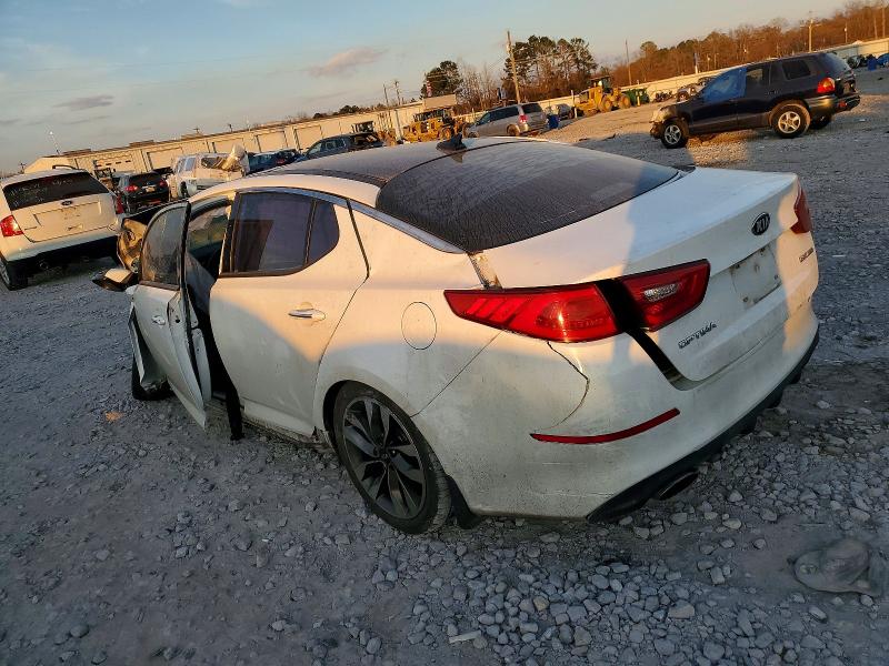 2015 Kia Optima მანქანა იყიდება აუქციონზე, vin: 5XXGR4A68FG502387, აუქციონის ნომერი: 98203015