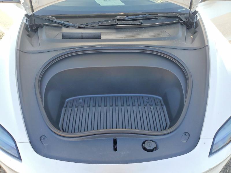 75404725 :رقم المزاد ، 5YJ3E1EAXSF083446 vin ، 2025 Tesla Model 3 مزاد بيع