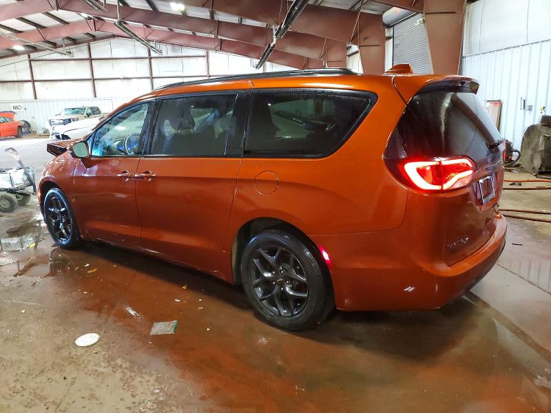99165695 :رقم المزاد ، 2C4RC1GG2JR247826 vin ، 2018 Chrysler Pacifica مزاد بيع
