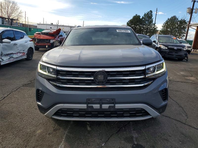99872965 :رقم المزاد ، 1V2HE2CA9MC217487 vin ، 2021 Volkswagen Atlas Cross Sport مزاد بيع