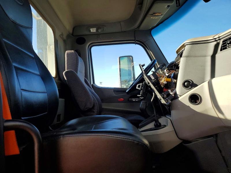 2018 Peterbilt 579 მანქანა იყიდება აუქციონზე, vin: 1XPBA48X1JD478032, აუქციონის ნომერი: 72808985
