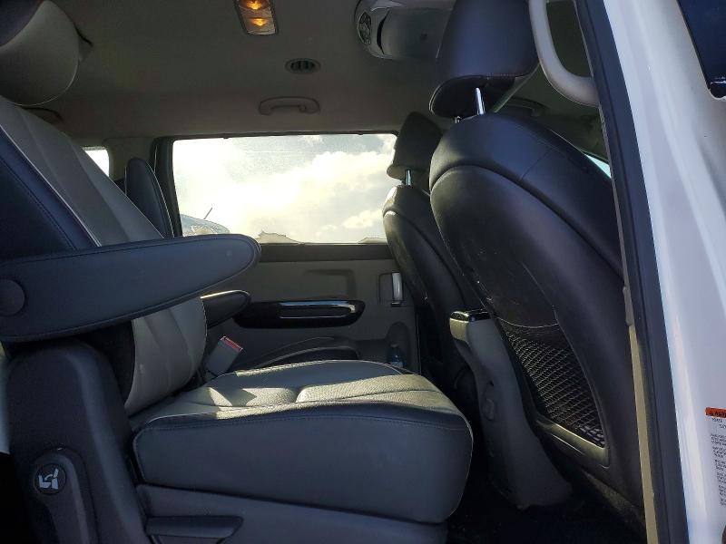 2018 Kia Sedona მანქანა იყიდება აუქციონზე, vin: KNDMC5C14J6391419, აუქციონის ნომერი: 73506865