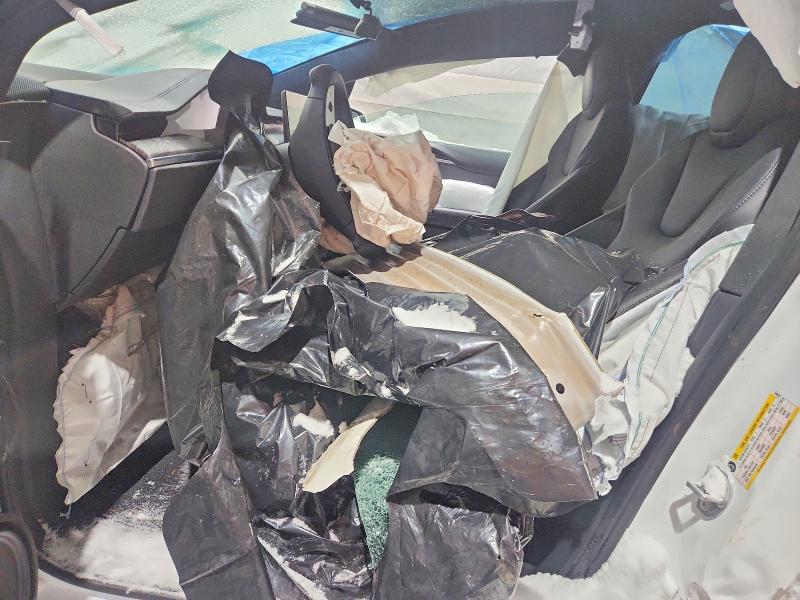 73825115 :رقم المزاد ، 7SAXCAE50NF345878 vin ، 2022 Tesla Model X مزاد بيع