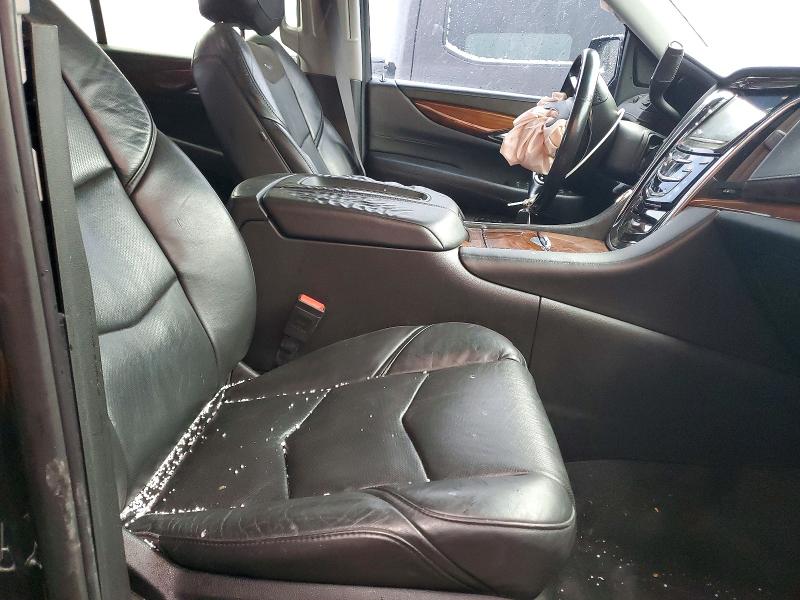 95151605 :رقم المزاد ، 1GYS4HKJ0GR135867 vin ، 2016 Cadillac Escalade مزاد بيع