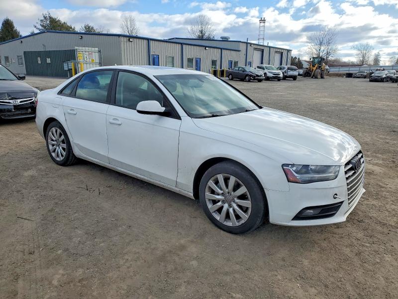 97548035 :رقم المزاد ، WAUBFAFLXEN030189 vin ، 2014 Audi A4 مزاد بيع