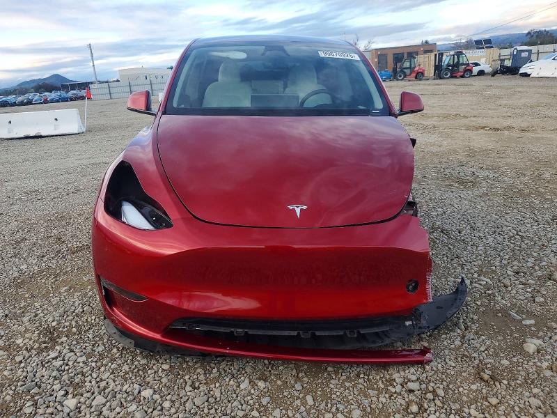 99670925 :رقم المزاد ، 7SAYGDEF2RF024417 vin ، 2024 Tesla Model Y مزاد بيع