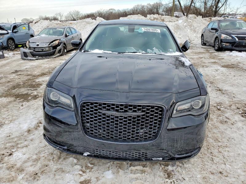 Продажа на аукционе авто 2023 Chrysler 300, vin: 2C3CCAAGXPH605000, номер лота: 74097895
