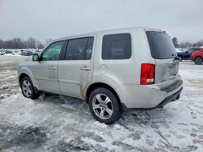 99674645 :رقم المزاد ، 5FNYF4H57CB083442 vin ، 2012 Honda Pilot مزاد بيع