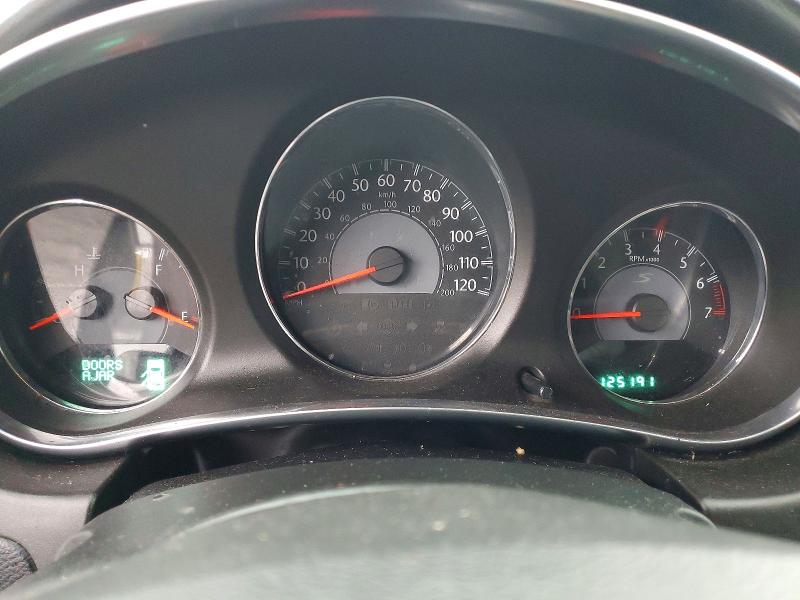 98061095 :رقم المزاد ، 1C3CCBBG1EN132032 vin ، 2014 Chrysler 200 مزاد بيع