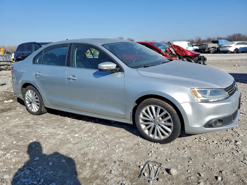 2013 Volkswagen Jetta Tdi მანქანა იყიდება აუქციონზე, vin: 3VWLL7AJ8DM383612, აუქციონის ნომერი: 99184315