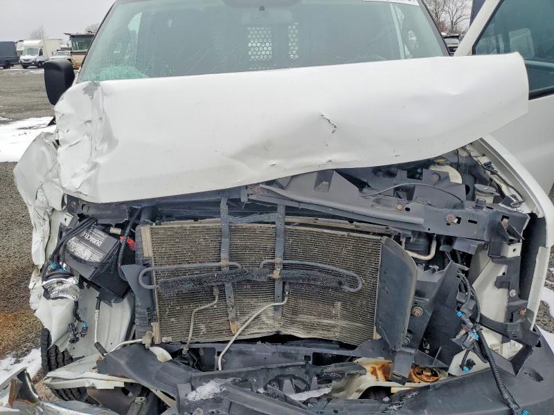 98589895 :رقم المزاد ، 1GTW7AFG7J1911924 vin ، 2018 Gmc Savana مزاد بيع