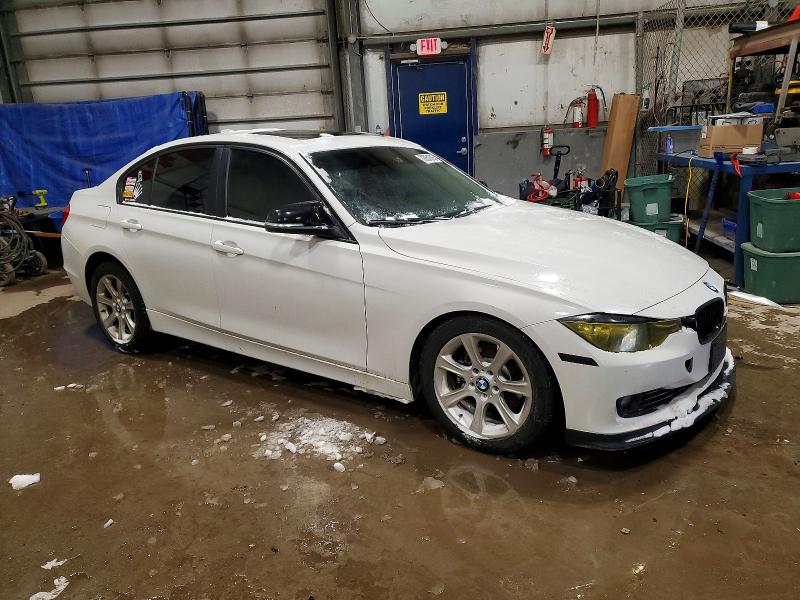 73851065 :رقم المزاد ، WBA3B1C54DF461397 vin ، 2013 Bmw 320 مزاد بيع