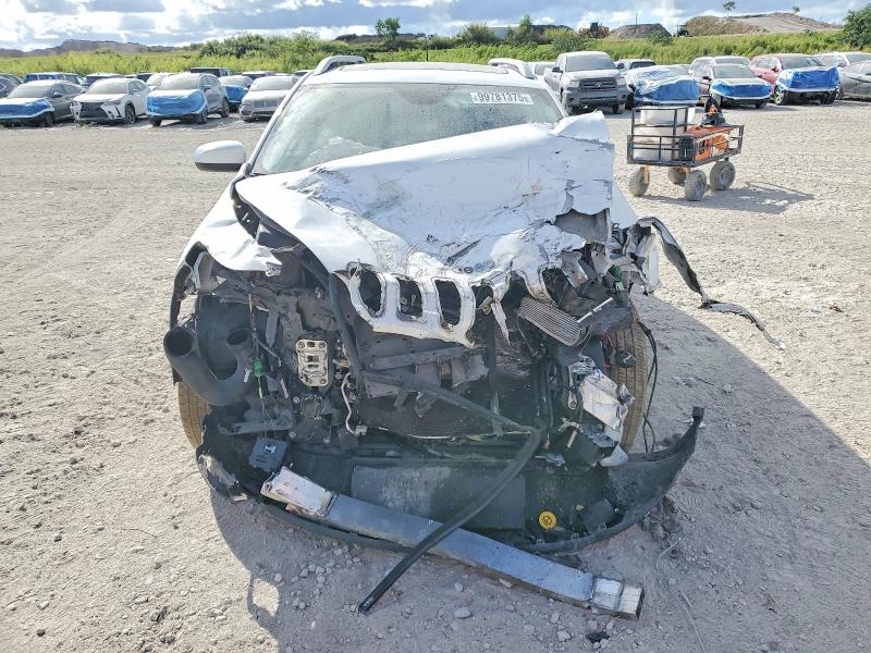 50375916 :رقم المزاد ، 1C4PJMCS2FW789614 vin ، 2015 Jeep Cherokee مزاد بيع