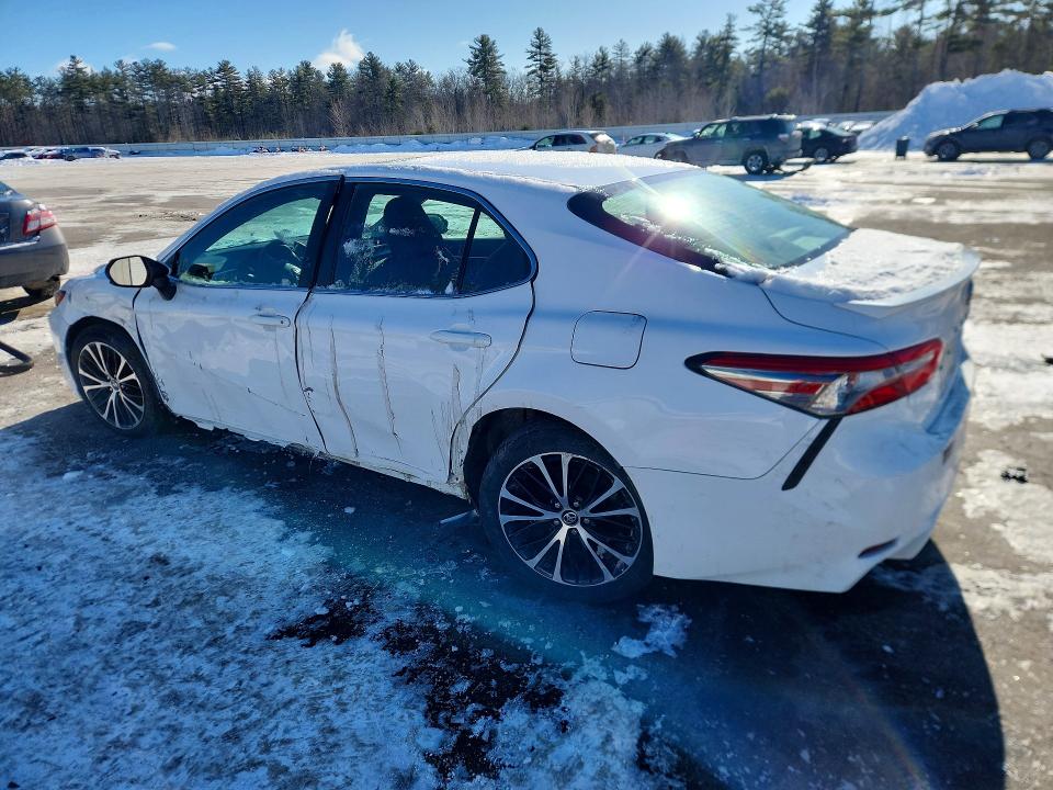 2018 Toyota Camry მანქანა იყიდება აუქციონზე, vin: 4T1B11HK5JU551984, აუქციონის ნომერი: 75080135