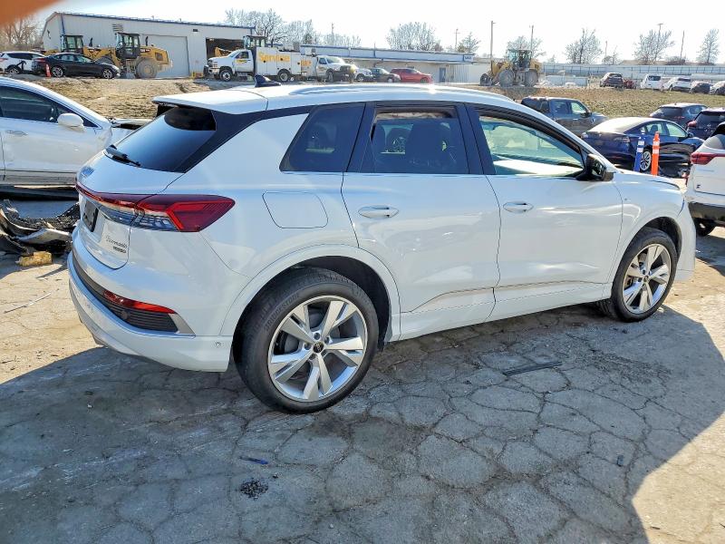 73265565 :رقم المزاد ، WA1L2BFZ2PP063752 vin ، 2023 Audi Q4 E-tron مزاد بيع