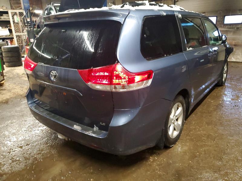 Продажа на аукционе авто 2013 Toyota Sienna, vin: 5TDKK3DC0DS385054, номер лота: 97522325