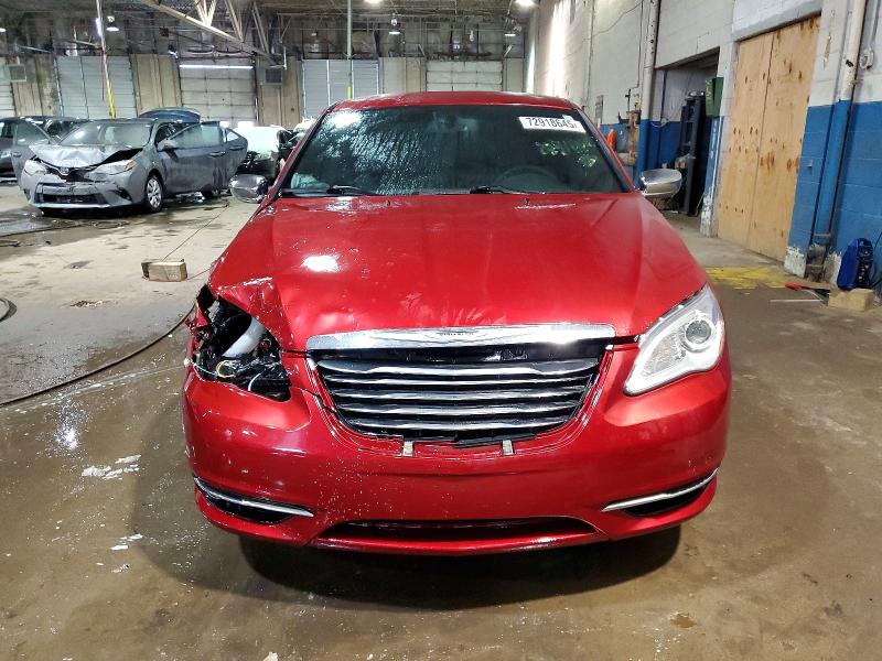 72918645 :رقم المزاد ، 1C3CCBCG8EN151983 vin ، 2014 Chrysler 200 مزاد بيع