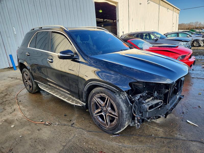 Продажа на аукционе авто 2020 Mercedes-benz Gle, vin: 4JGFB8GB9LA174136, номер лота: 99521125