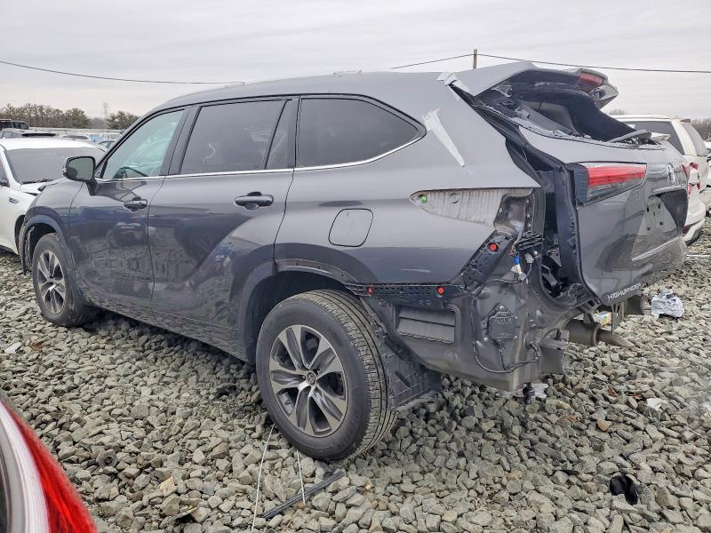 Aukcja sprzedaży 2022 Toyota Highlander, vin: 5TDHZRBH5NS577241, numer aukcji: 97615805