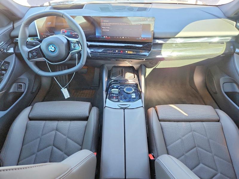 74575335 :رقم المزاد ، WBY33HG08TCV76705 vin ، 2026 Bmw I5 مزاد بيع