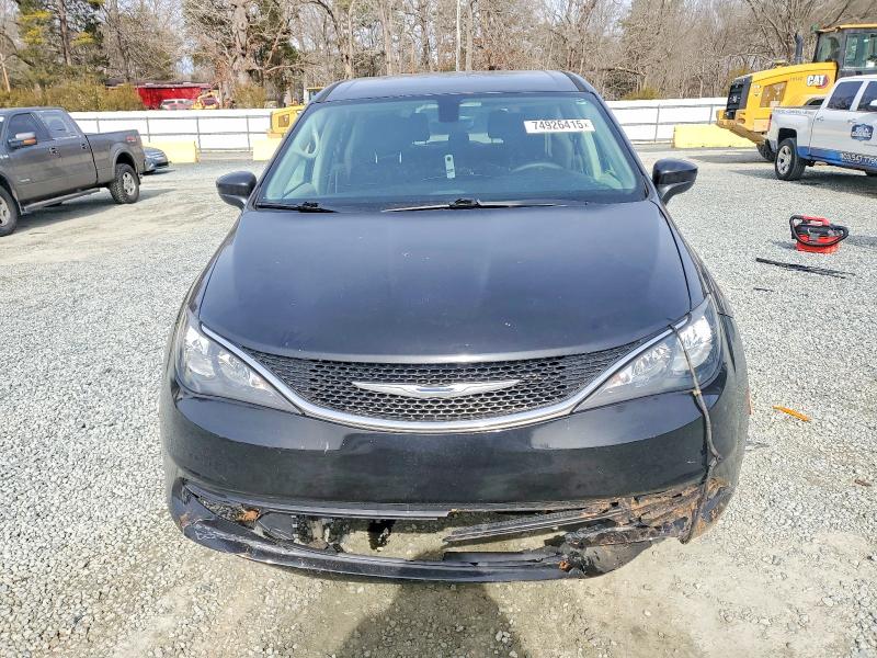 Продажа на аукционе авто 2017 Chrysler Pacifica, vin: 2C4RC1DG0HR565216, номер лота: 74926415
