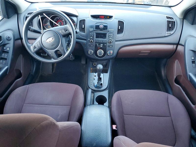 2010 Kia Forte მანქანა იყიდება აუქციონზე, vin: KNAFU4A23A5881221, აუქციონის ნომერი: 72269795