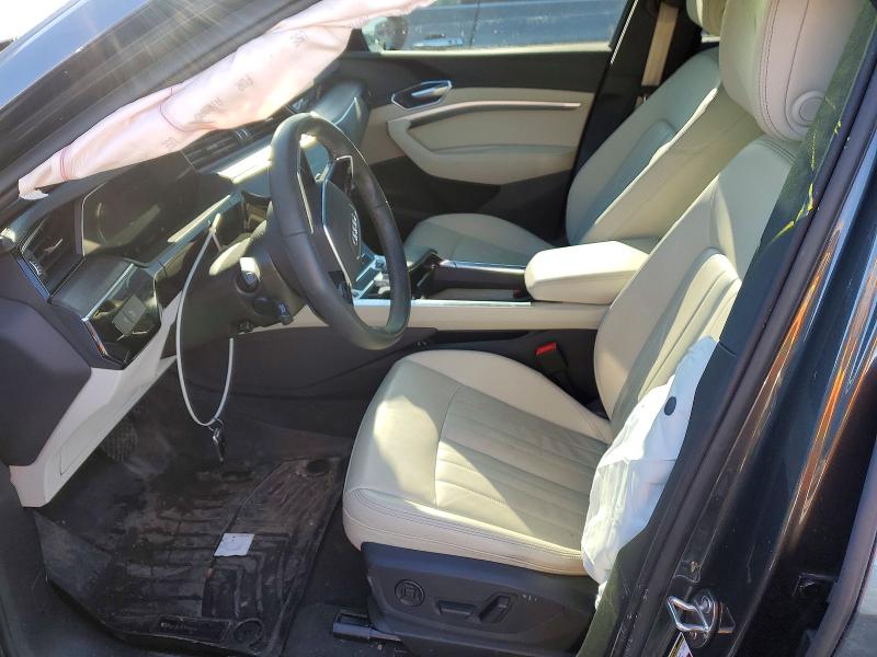 Auction sale of the 2024 Audi Q8 E-tron, vin: WA1EAAGE5RB049104, lot number: 98898145