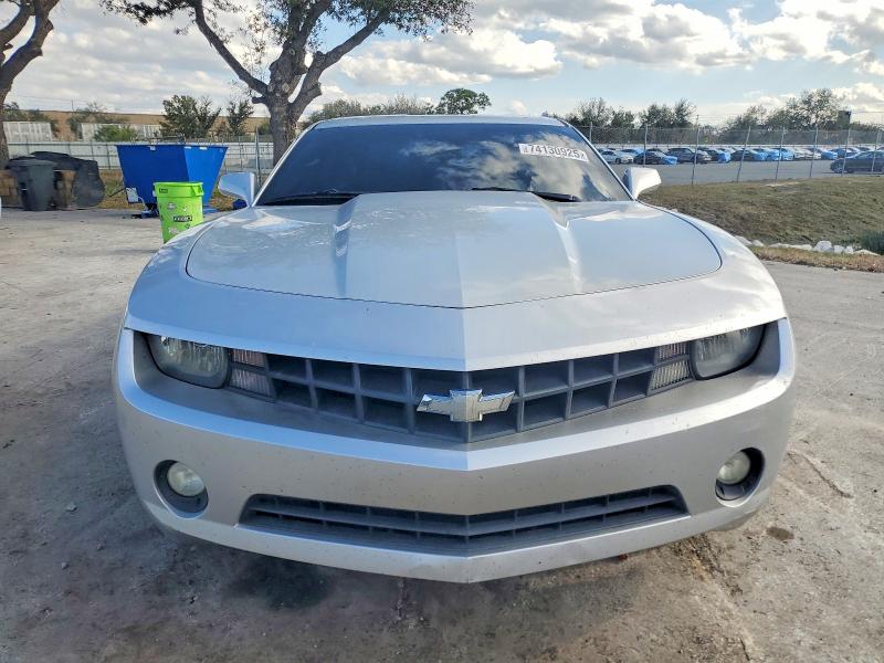 2010 Chevrolet Camaro მანქანა იყიდება აუქციონზე, vin: 2G1FB1EV6A9227997, აუქციონის ნომერი: 74130925