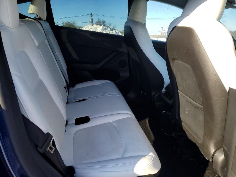 74122955 :رقم المزاد ، 7SAYGAEEXRF149364 vin ، 2024 Tesla Model Y مزاد بيع