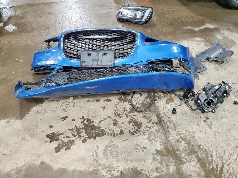 2022 Chrysler 300 მანქანა იყიდება აუქციონზე, vin: 2C3CCASGXNH159636, აუქციონის ნომერი: 74878815