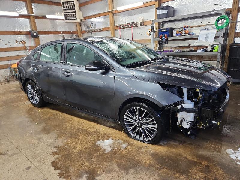 2023 Kia Forte მანქანა იყიდება აუქციონზე, vin: 3KPF54AD4PE664954, აუქციონის ნომერი: 73998295