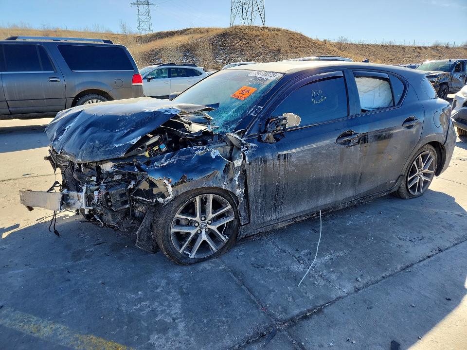 75478075 :رقم المزاد ، JTHKD5BHXF2240570 vin ، 2015 Lexus Ct 200h مزاد بيع