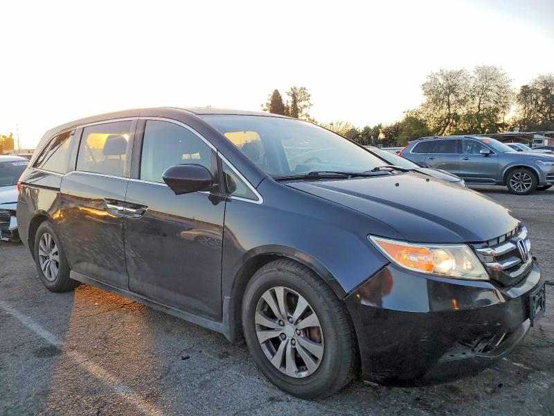 2015 Honda Odyssey მანქანა იყიდება აუქციონზე, vin: 5FNRL5H6XFB091261, აუქციონის ნომერი: 73712945