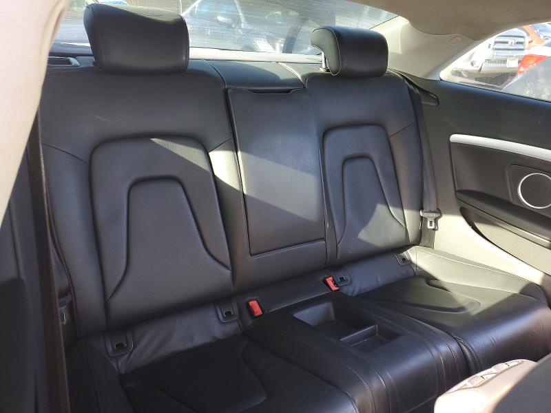 73932295 :رقم المزاد ، WAULFAFR7AA002330 vin ، 2010 Audi A5 مزاد بيع