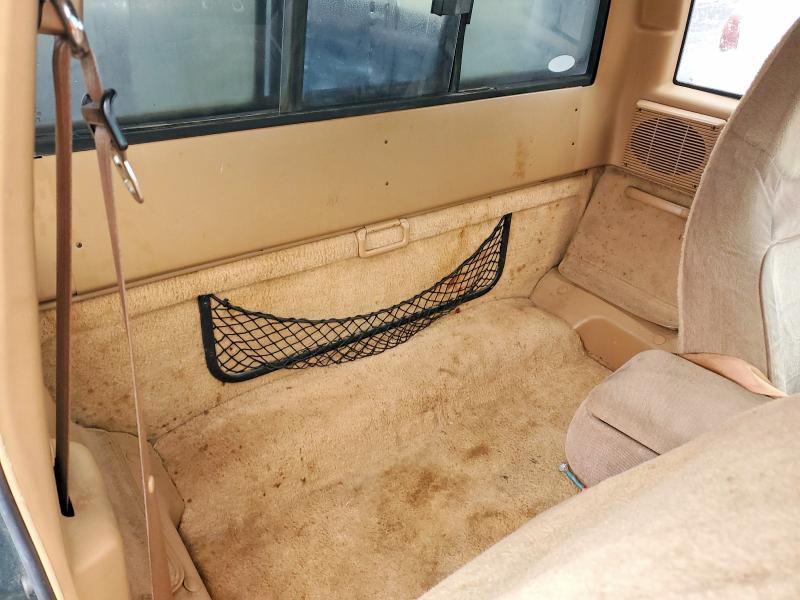 1995 Ford Ranger მანქანა იყიდება აუქციონზე, vin: 1FTCR14A2SPA08655, აუქციონის ნომერი: 98702195