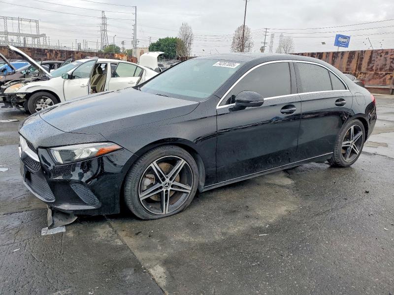 74287005 :رقم المزاد ، WDD3G4EB9KW017296 vin ، 2019 Mercedes-benz A مزاد بيع